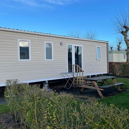 Holidaypark Klein Strand 자베크 외부 사진