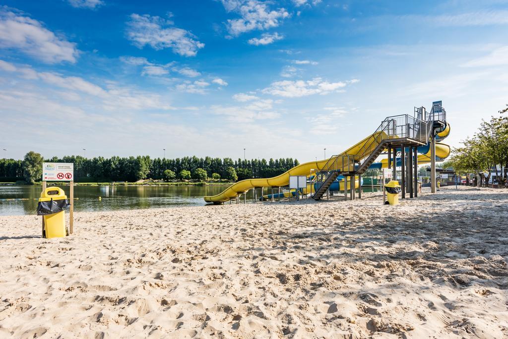 Holidaypark Klein Strand 자베크 외부 사진